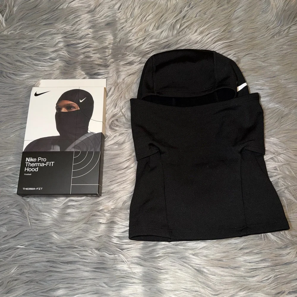 Nike pro therma fit hood